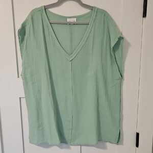ANDREE BY UNIT Green Boxy Blouse Relaxed Style